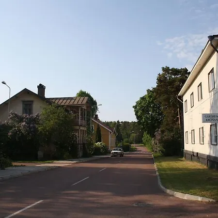 Gaesthem Kronan Bed & Breakfast
